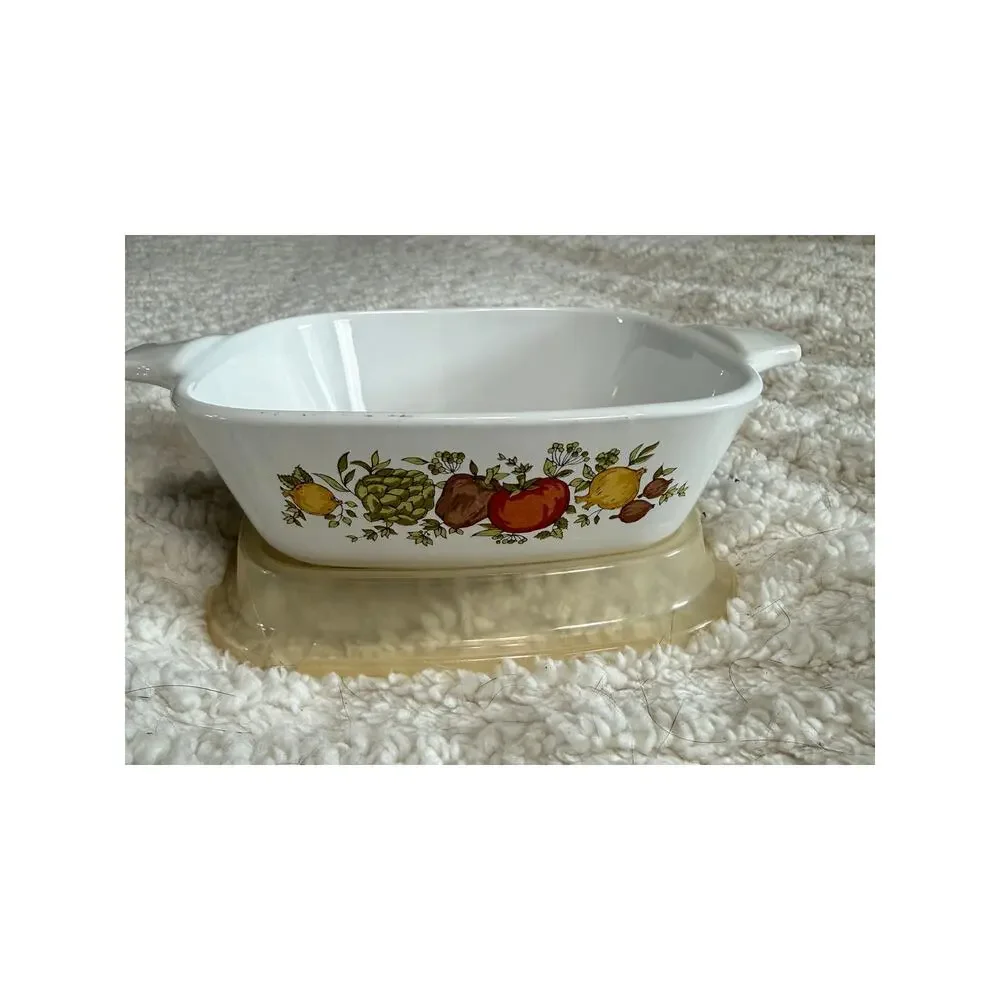 Vintage Corning Spice of Life P-41 -B‎ 1 3/4 Cup Casserole Dish with Plastic Lid